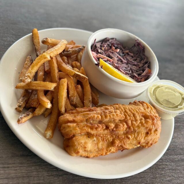 Tough choice at The Cat Stop 👀🐟
Are you choosing our Pan Fried Cod…
or our Hand Battered Fish & Chips ?
Tell us your pick in the comments 
#MashedorFried #FreshFish #PanFried #Battered